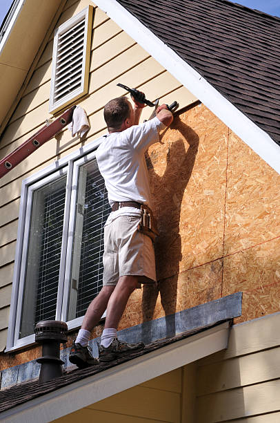 How To Choose The Right Materials for Your Siding Installation in 'Fullerton, CA